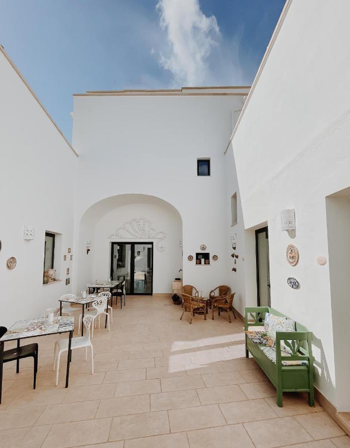 Masseria Palane Bed & Breakfast 3*